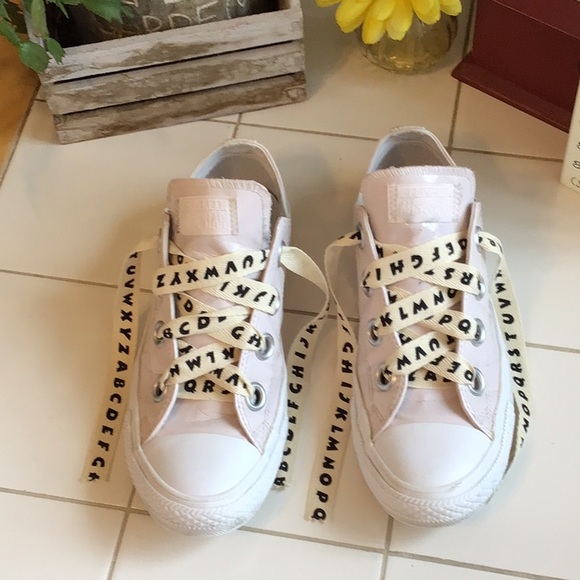 ‘Converse All Star’ Patent Leather Pink Gloss Ribbon Sneakers - Picture 4 of 8